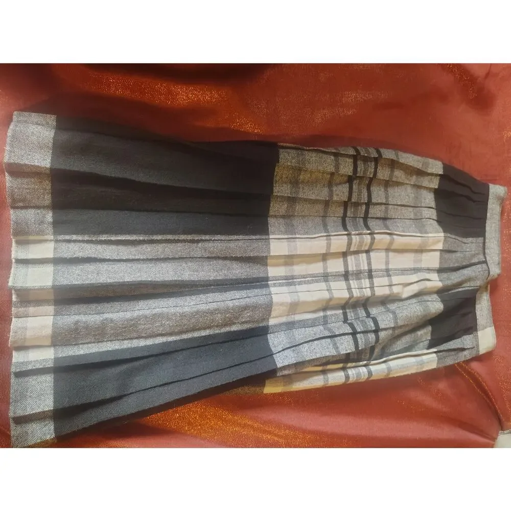 Emmys London Skirt Womens 6 Pleated Plaid Midi ALine Gray Black Button Waist